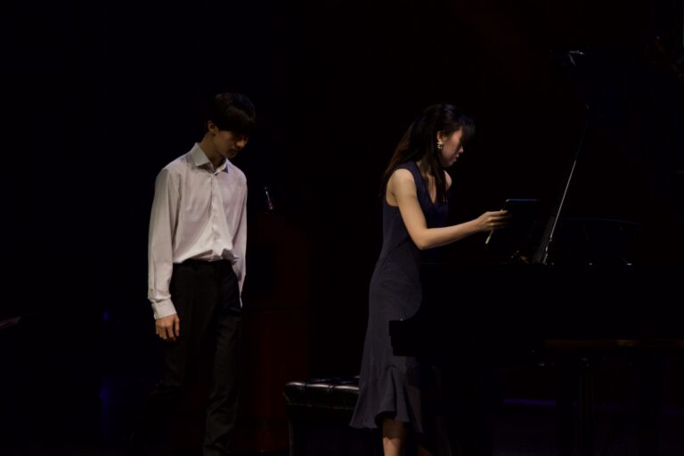 Dana in Bloom concert — April 19, 2026 (photo 13)