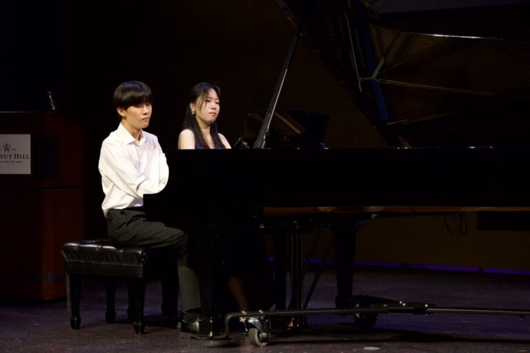Dana in Bloom concert — April 19, 2026 (photo 19)