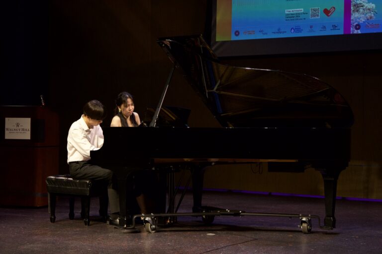 Dana in Bloom concert — April 19, 2026 (photo 20)