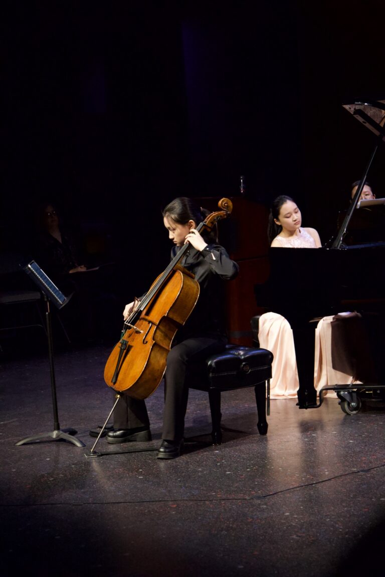 Dana in Bloom concert — April 19, 2026 (photo 37)