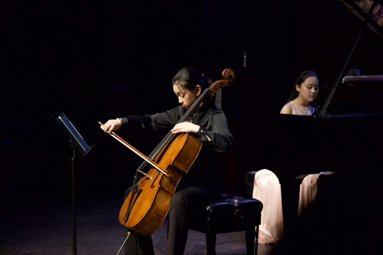 Dana in Bloom concert — April 19, 2026 (photo 42)