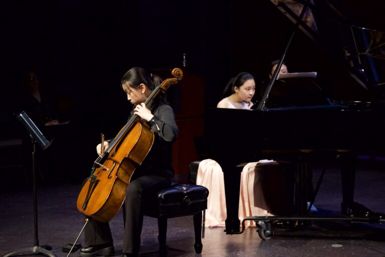 Dana in Bloom concert — April 19, 2026 (photo 50)
