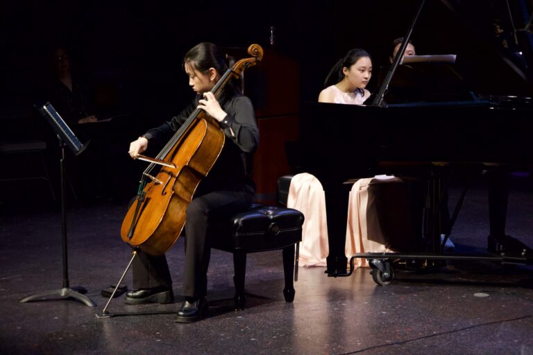 Dana in Bloom concert — April 19, 2026 (photo 51)