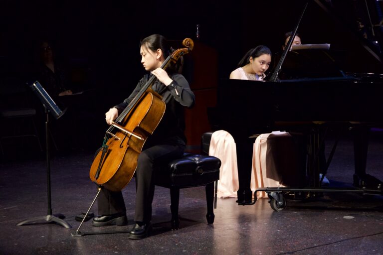 Dana in Bloom concert — April 19, 2026 (photo 52)
