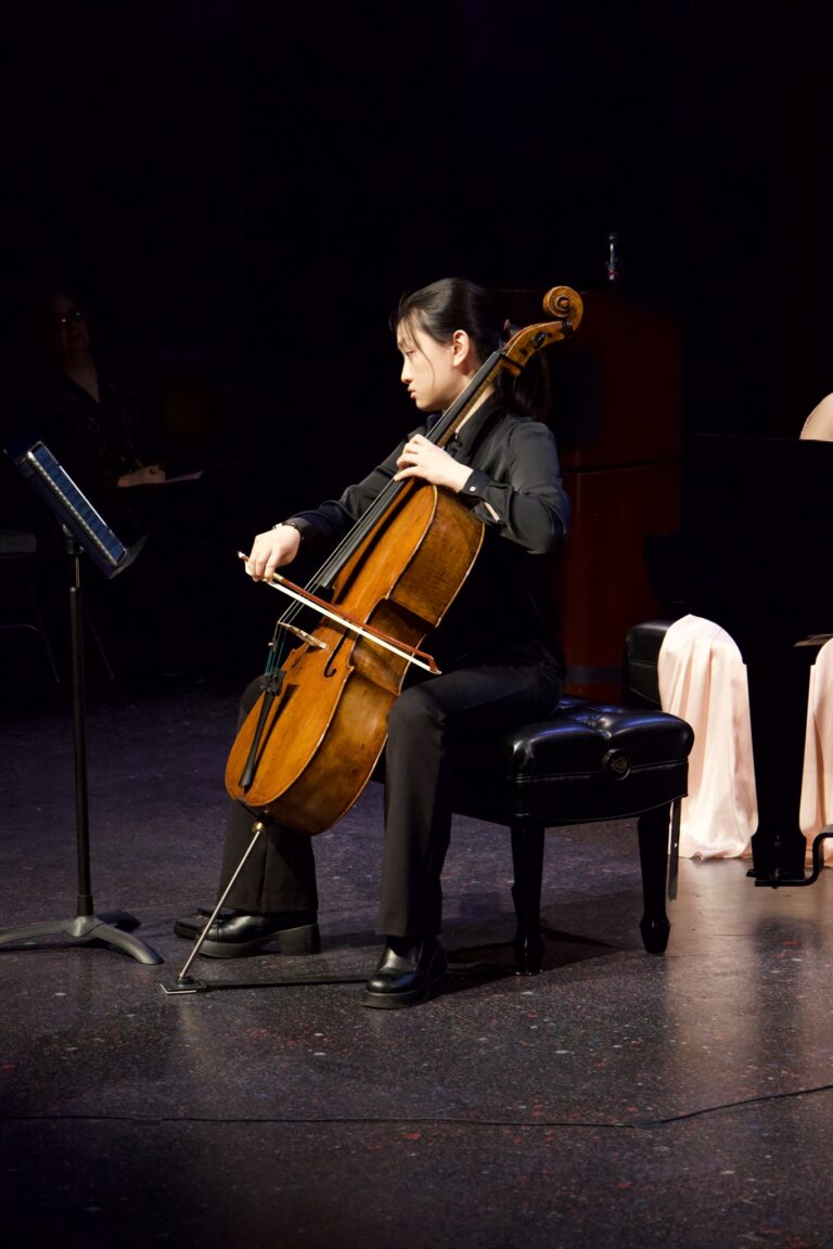 Dana in Bloom concert — April 19, 2026 (photo 55)
