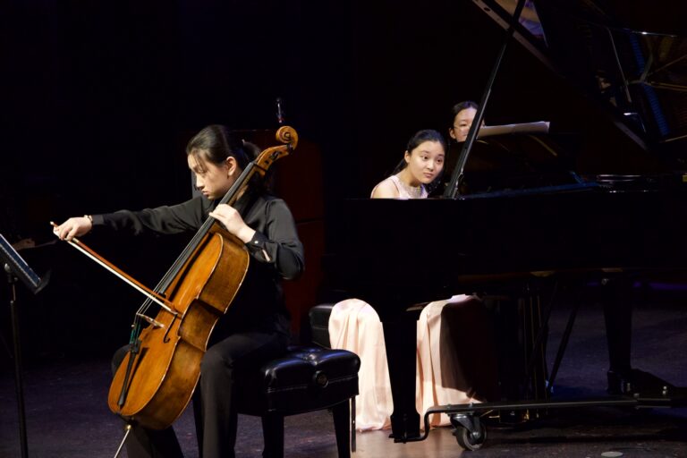 Dana in Bloom concert — April 19, 2026 (photo 62)