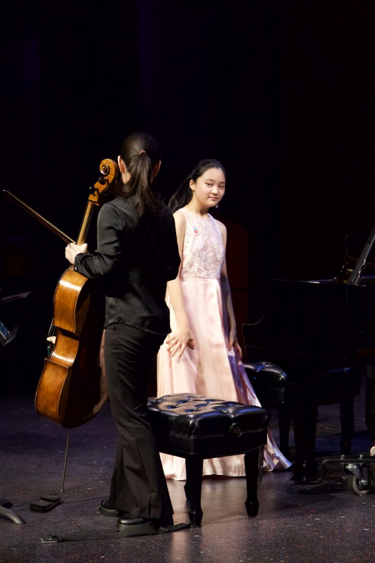 Dana in Bloom concert — April 19, 2026 (photo 73)