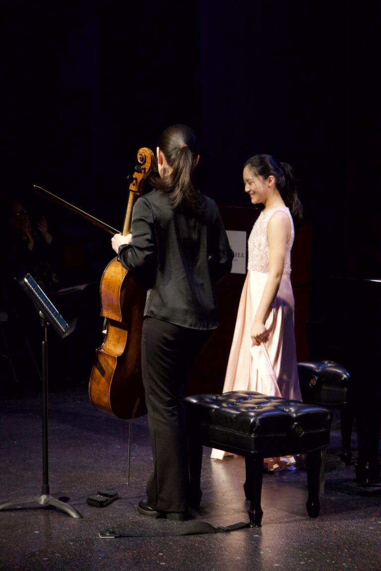 Dana in Bloom concert — April 19, 2026 (photo 75)