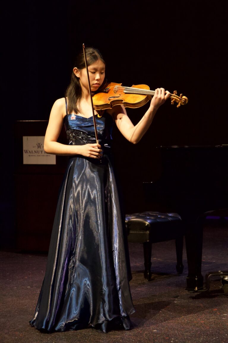 Dana in Bloom concert — April 19, 2026 (photo 168)
