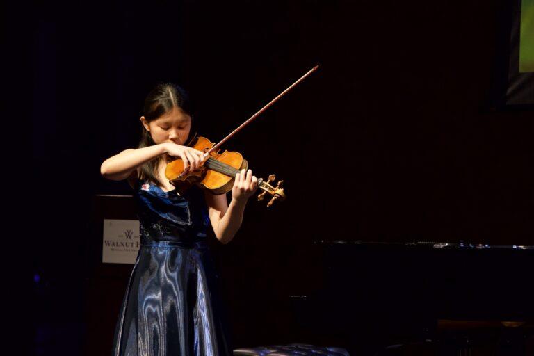 Dana in Bloom concert — April 19, 2026 (photo 170)