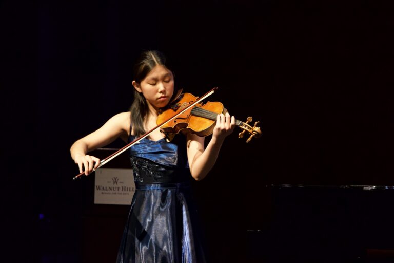 Dana in Bloom concert — April 19, 2026 (photo 175)