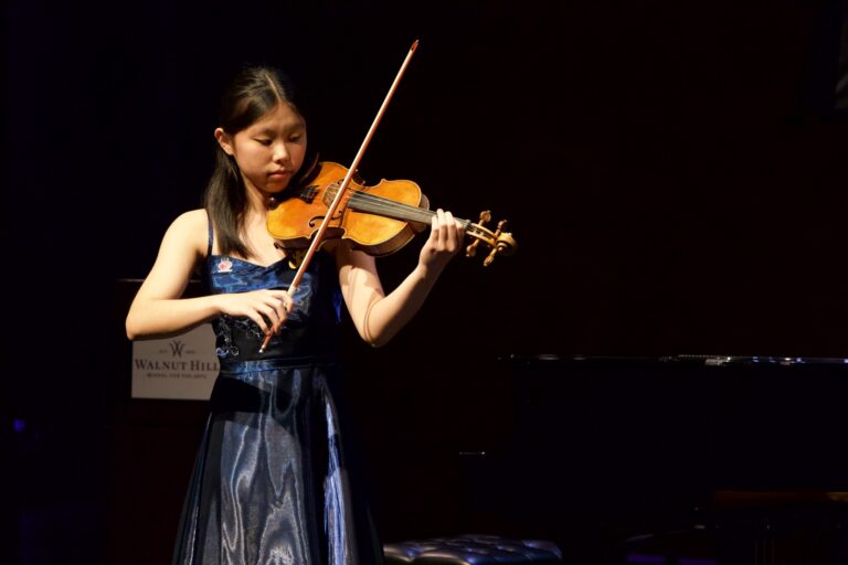Dana in Bloom concert — April 19, 2026 (photo 178)