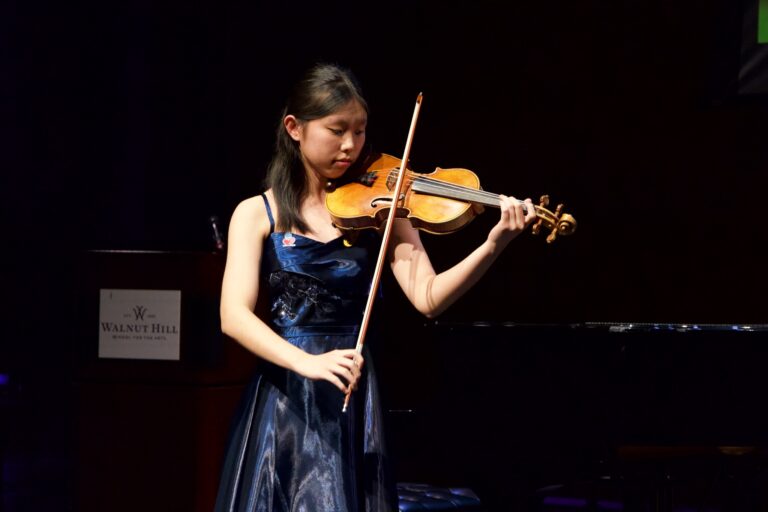 Dana in Bloom concert — April 19, 2026 (photo 181)