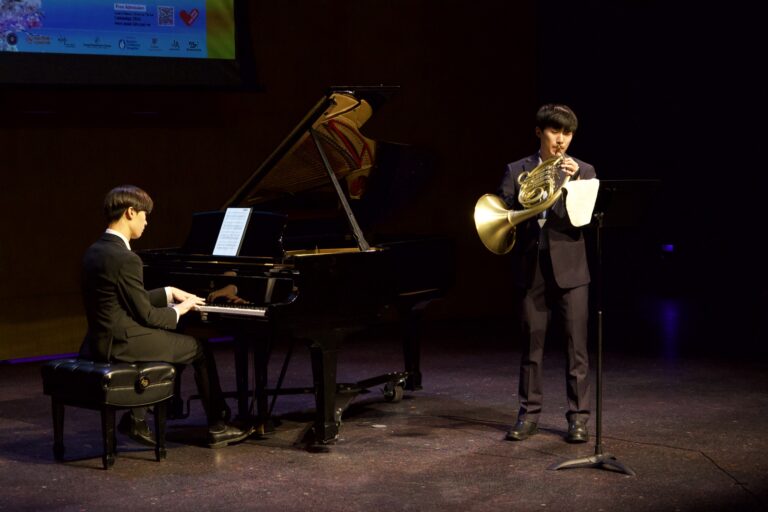 Dana in Bloom concert — April 19, 2026 (photo 200)
