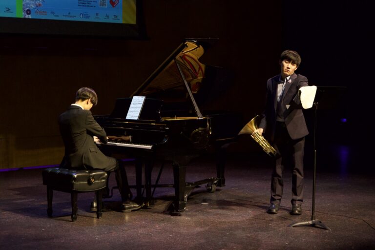 Dana in Bloom concert — April 19, 2026 (photo 211)
