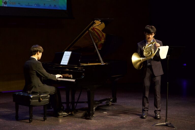 Dana in Bloom concert — April 19, 2026 (photo 213)