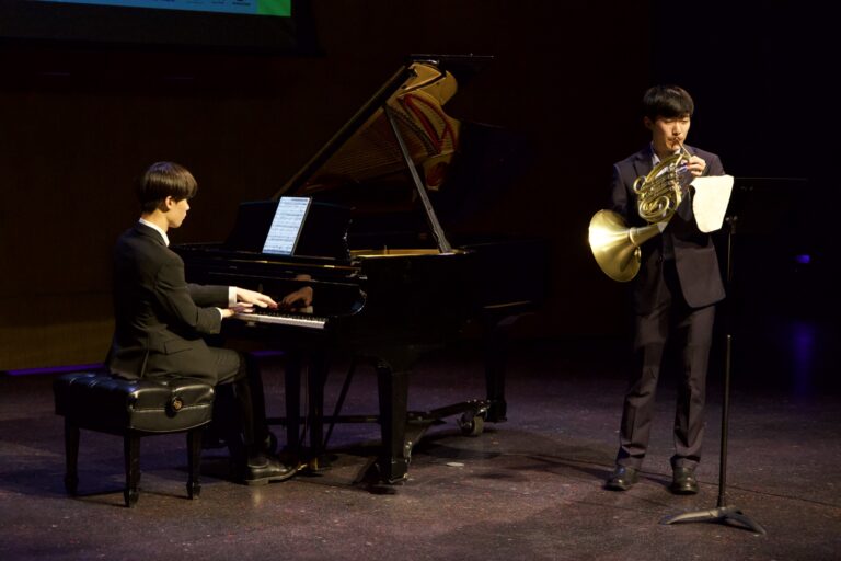 Dana in Bloom concert — April 19, 2026 (photo 215)