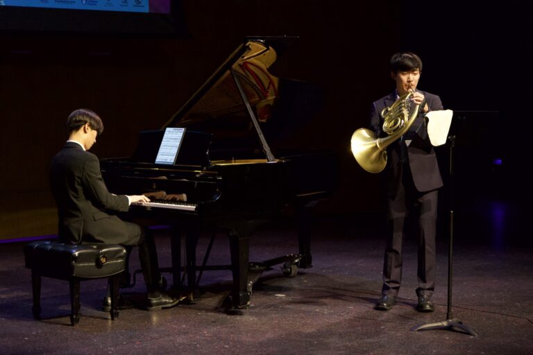 Dana in Bloom concert — April 19, 2026 (photo 216)