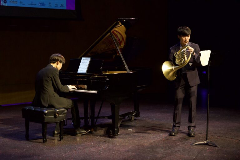 Dana in Bloom concert — April 19, 2026 (photo 219)
