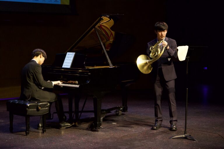 Dana in Bloom concert — April 19, 2026 (photo 223)