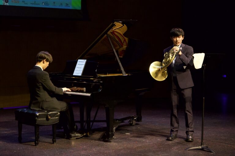 Dana in Bloom concert — April 19, 2026 (photo 225)