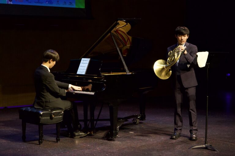 Dana in Bloom concert — April 19, 2026 (photo 226)