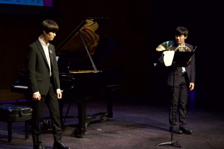 Dana in Bloom concert — April 19, 2026 (photo 230)
