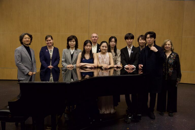 Dana in Bloom concert — April 19, 2026 (photo 261)